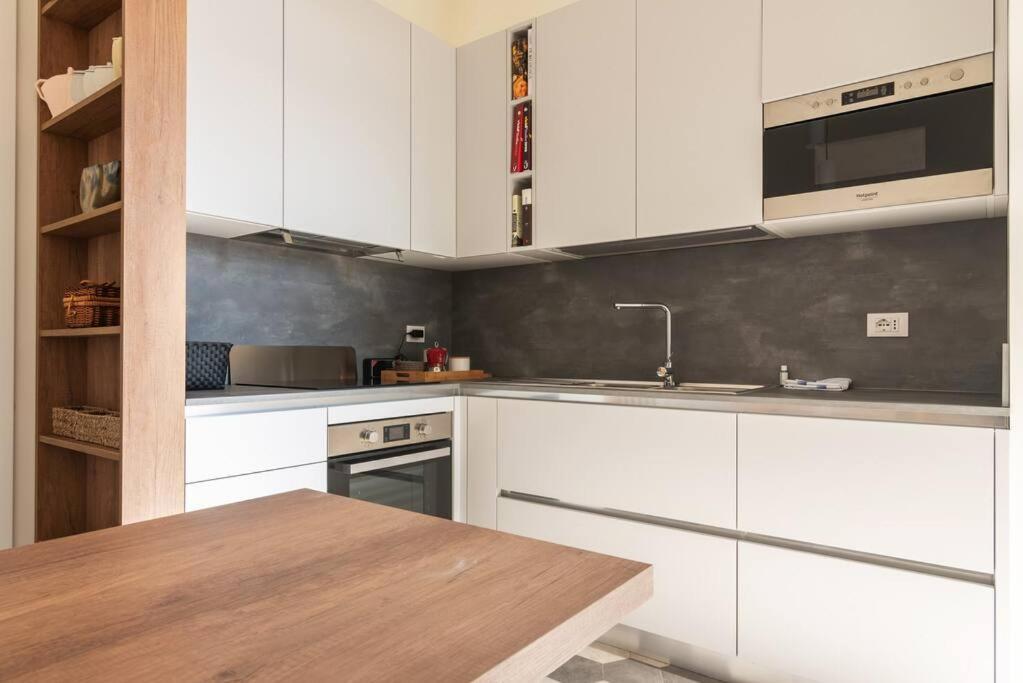 Elegante Bilocale San Calocero Apartment Milan Exterior photo
