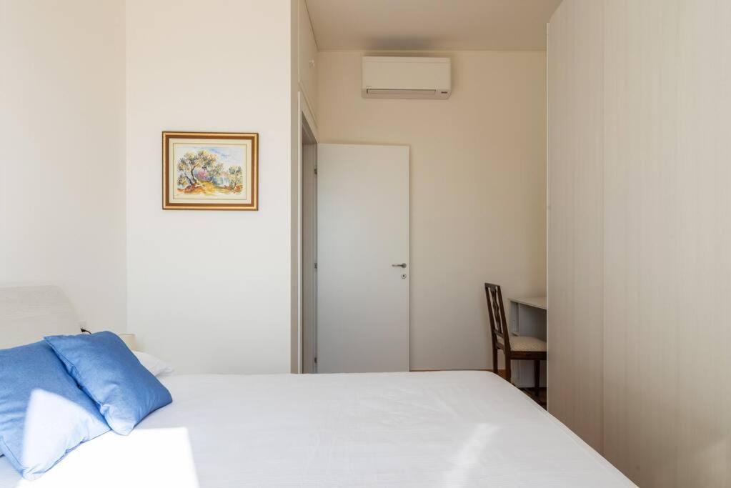 Elegante Bilocale San Calocero Apartment Milan Exterior photo